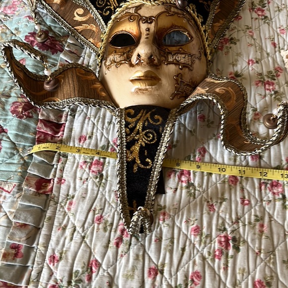 Masquerade vintage looking mask /wall art - Picture 7 of 10